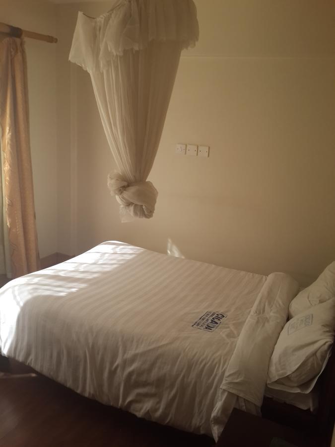 Cicada Hotel Елдорет Екстериор снимка